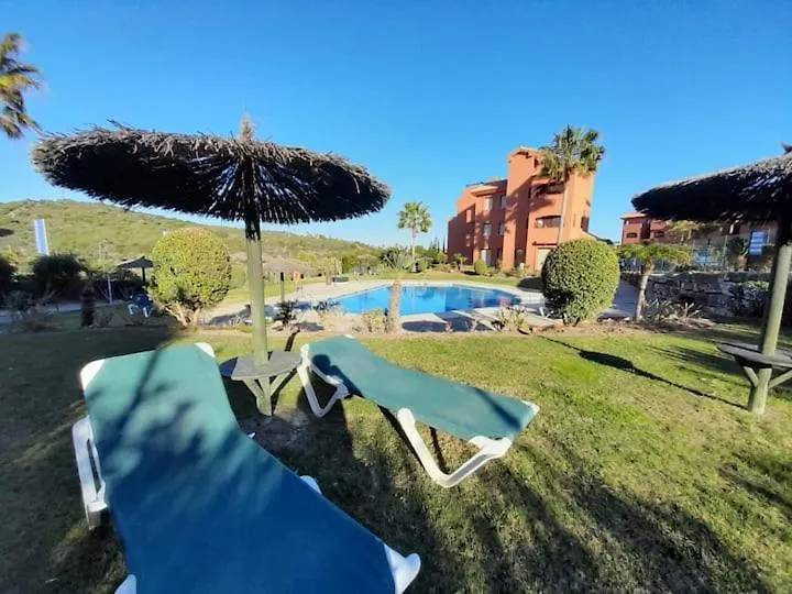 Apartamento Espacioso Muy Tranquilo Con Piscinas Y Jardines Cercano A La Playa Estepona 0*,  Spain