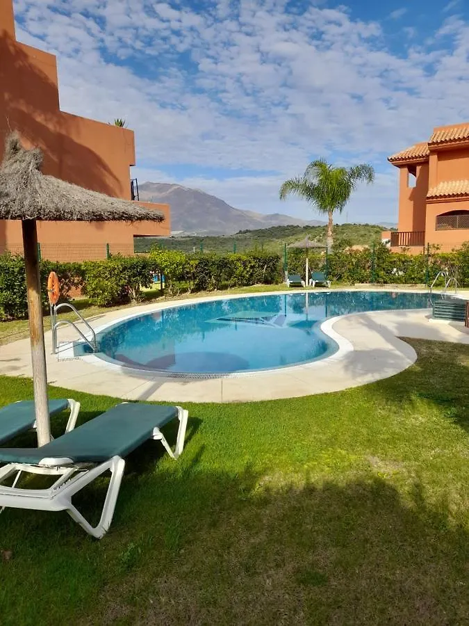 Apartamento Espacioso Muy Tranquilo Con Piscinas Y Jardines Cercano A La Playa Estepona 0*,